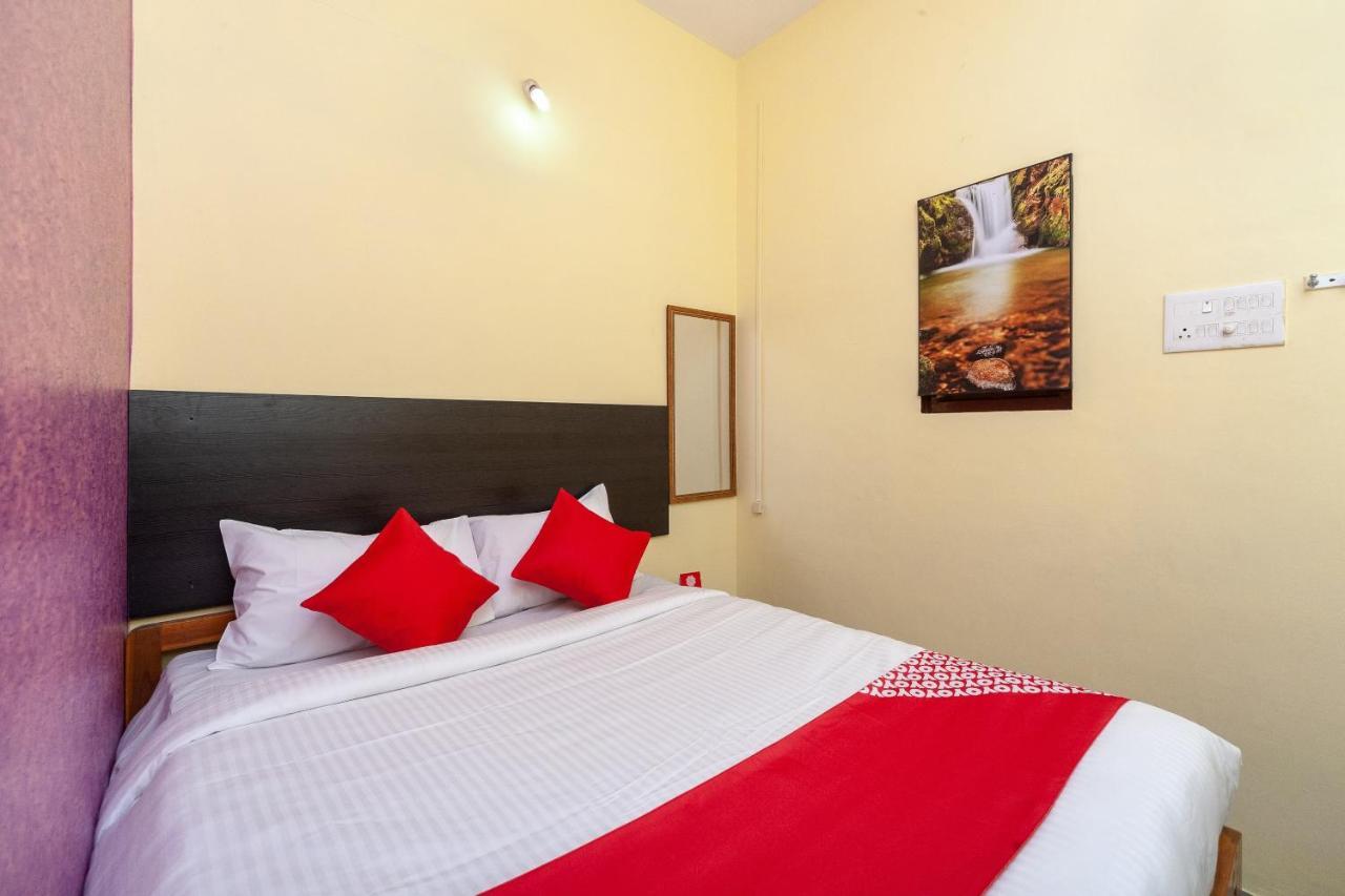Oyo Flagship 24898 Senthur Murugan Residency Tambaram Bagian luar foto